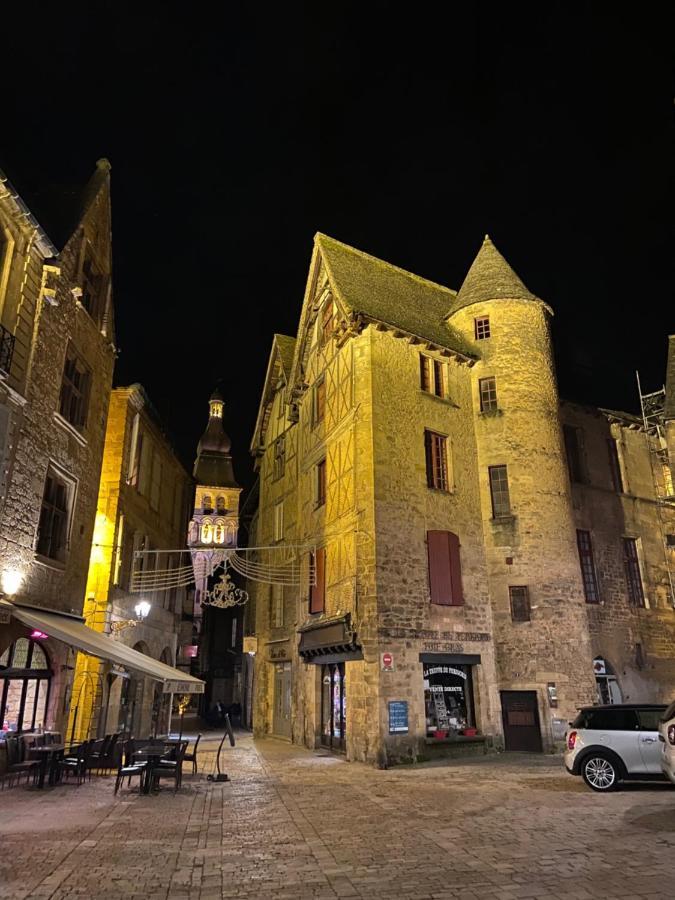 Le Logis - Lescapade-Medievale Sarlat エクステリア 写真